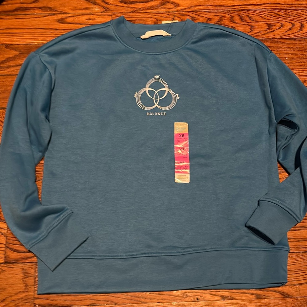 Sweatshirt